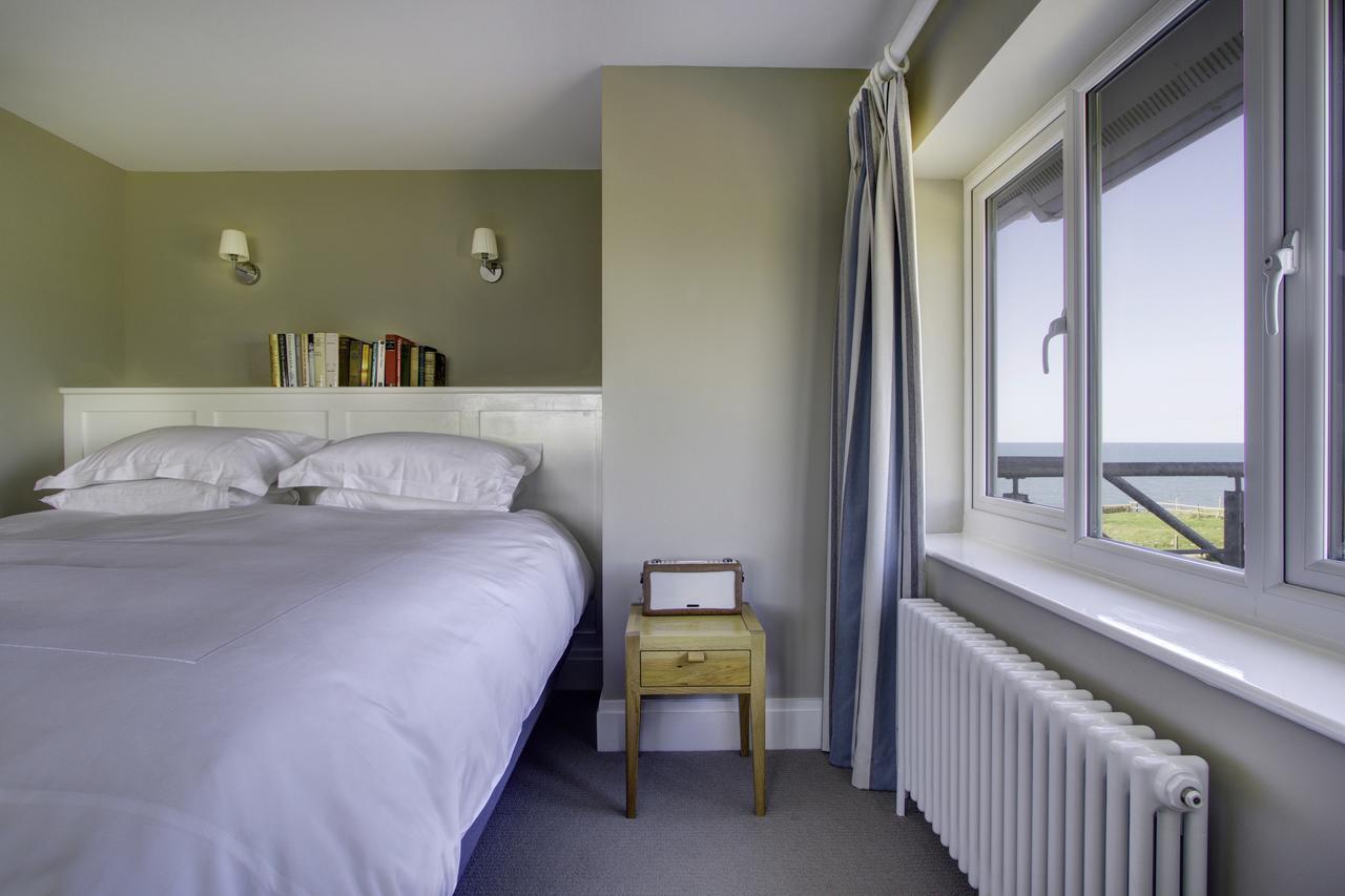 Hotel The Seaside Boarding House Burton Bradstock Exterior foto